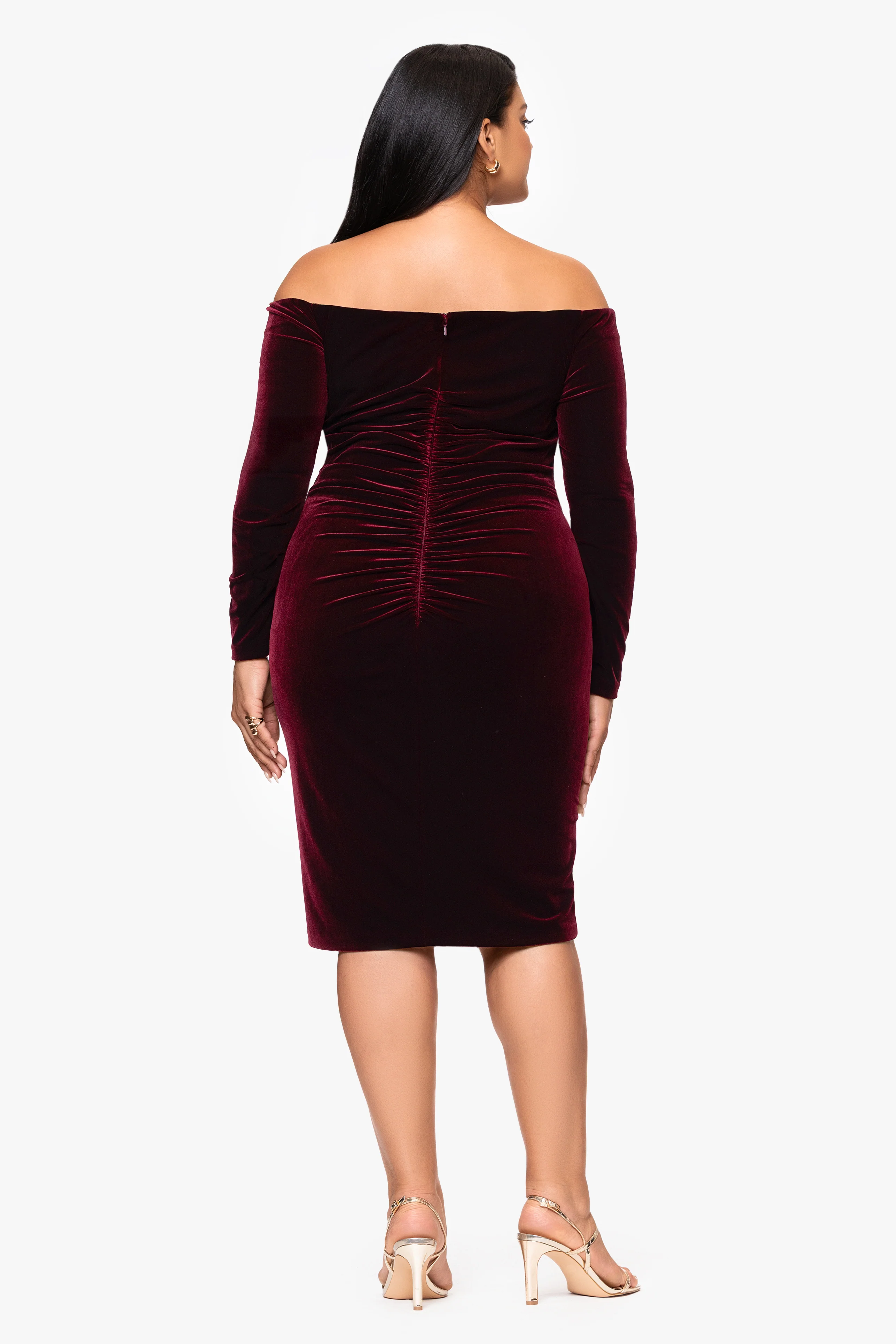 Plus "Jody" Velvet Off the Shoulder V-Neck Short Dress - Image 3